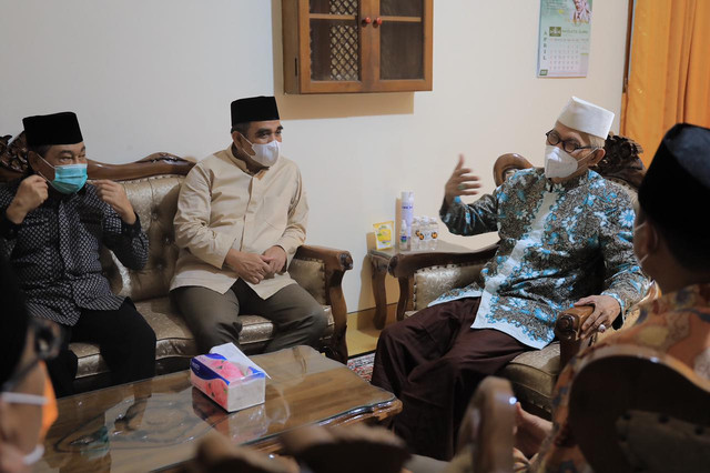 Silaturahmi Sekjen DPP Gerindra kepada Rais Aam PBNU Membahas Toleransi dan Vaksin Jamaah Haji