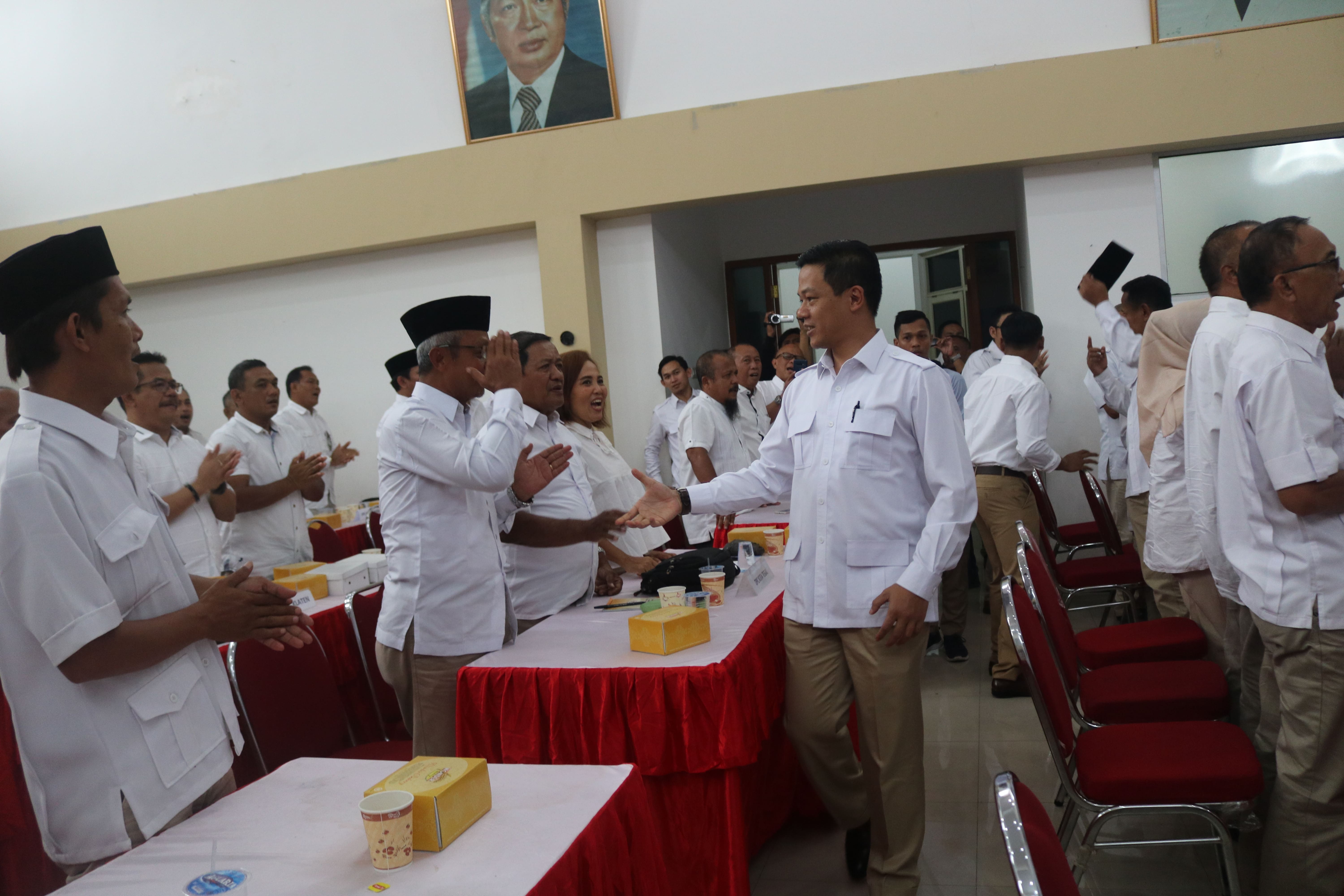 Bapak Sugiono Wakil Ketua DPP / Anggota DPR RI Dapil Jateng 1 turut hadir